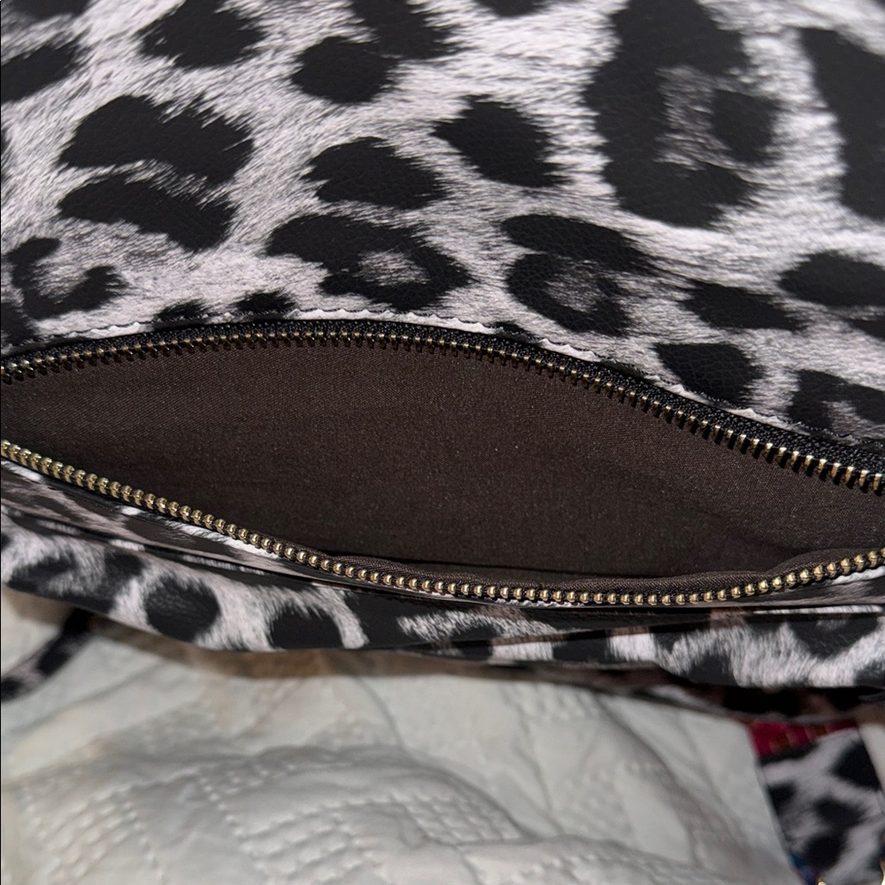 Black & Gray Leopard-Print Women's Backpack - Picture 4 of 10